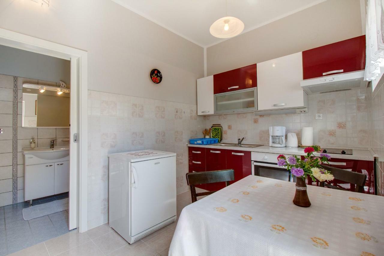 Stela Apartment